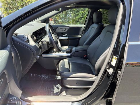 Used 2023 Mercedes-Benz GLA 250 image 12