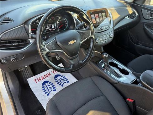 Used 2016 Chevrolet Malibu LT image 12