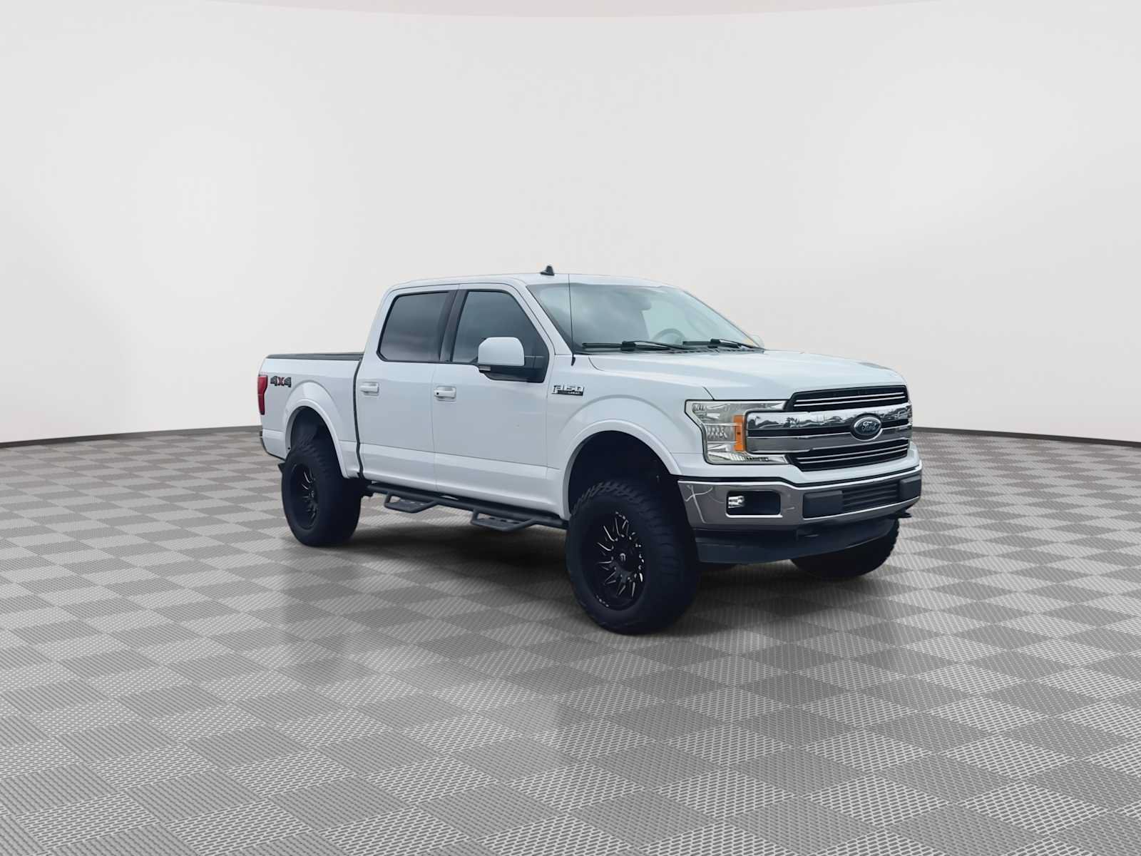 Used 2020 Ford F150 Lariat AWD/4WD image 2