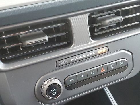 New 2026 Ford Maverick XL w/ Equipment Group 101A image 16