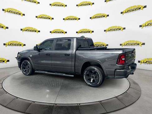 Used 2026 RAM 1500 Big Horn w/ Night Edition AWD/4WD image 3