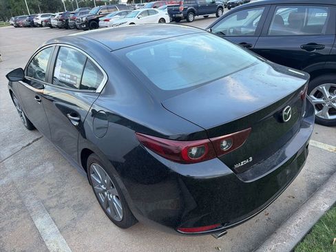 Used 2025 MAZDA MAZDA3 s FWD image 4