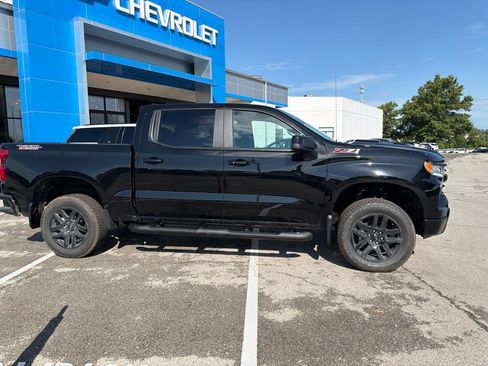 New 2026 Chevrolet Silverado 1500 LT Trail Boss w/ Protection Package AWD/4WD image 2