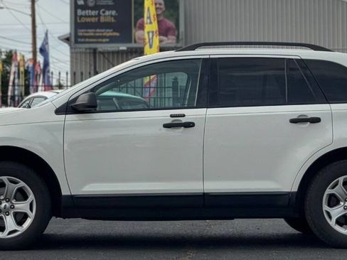 Used 2013 Ford Edge SE image 18