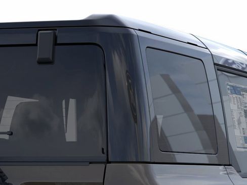 New 2025 Ford Bronco Badlands image 25