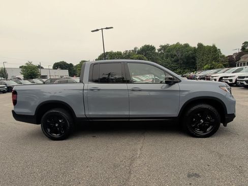 Used 2022 Honda Ridgeline Black Edition image 7