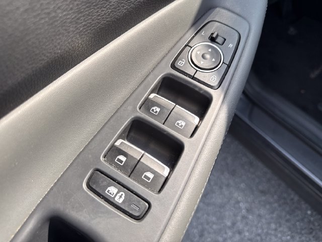 Used 2023 Hyundai Santa Fe SEL w/ Premium Package AWD/4WD image 23