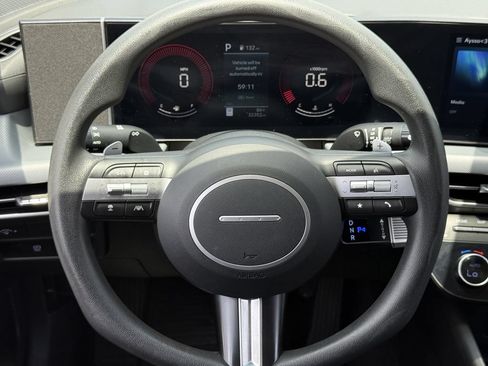 Used 2025 Hyundai Sonata SEL FWD image 12