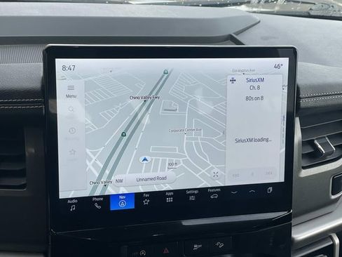 Certified 2024 Ford Expedition XLT image 12