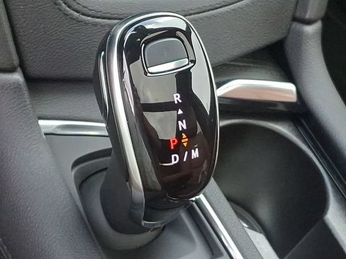 Certified 2026 Cadillac XT5 Premium Luxury w/ Driver Assist Package AWD/4WD image 11