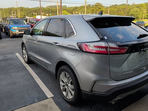 Used 2024 Ford Edge Titanium AWD/4WD image 5