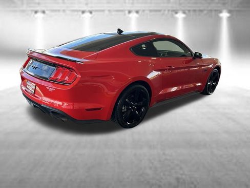 Used 2022 Ford Mustang GT w/ Black Accent Package RWD image 4