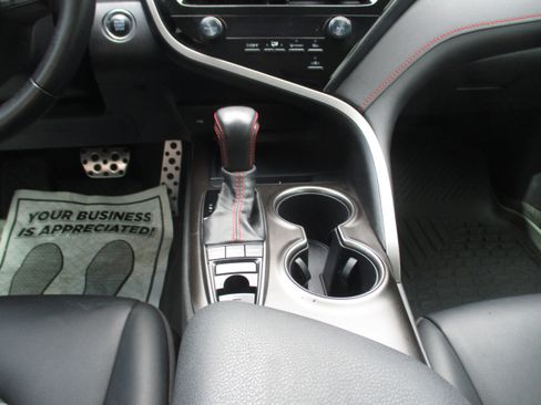 Used 2022 Toyota Camry TRD w/ TRD Package w/JBL Audio FWD image 34