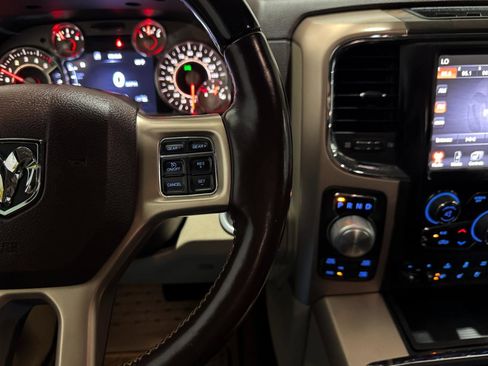 Used 2015 RAM 1500 Laramie Longhorn w/ Convenience Group AWD/4WD image 23