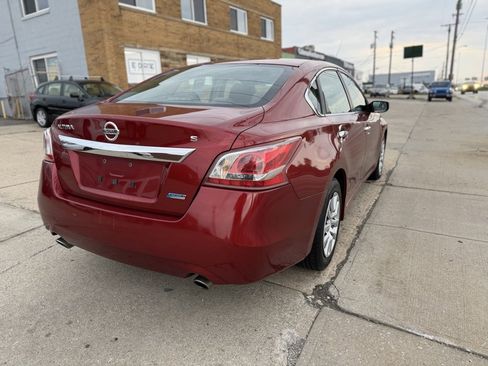 Used 2013 Nissan Altima 2.5 S image 5