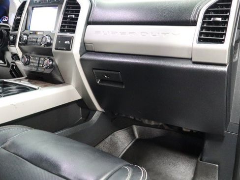 Used 2019 Ford F350 Lariat w/ Lariat Value Package AWD/4WD image 51