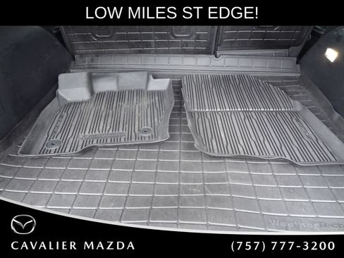 Used 2024 Ford Edge ST w/ Equipment Group 401A AWD/4WD image 15