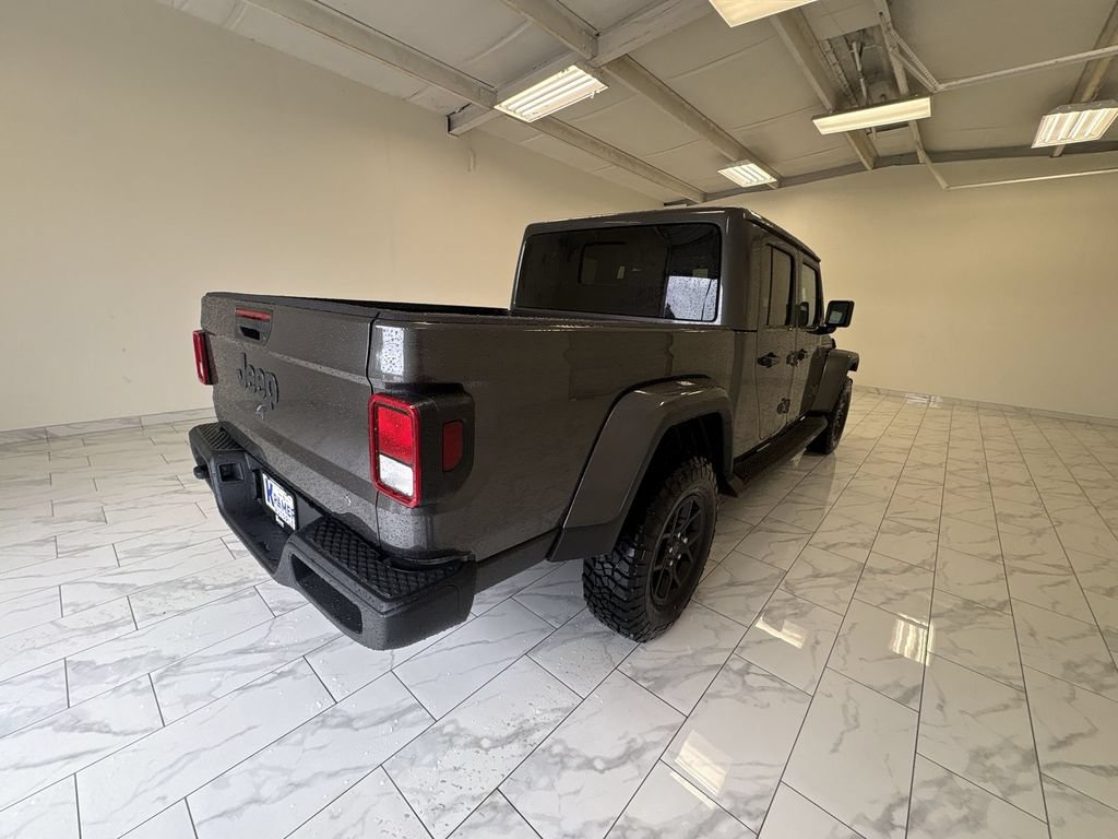 New 2026 Jeep Gladiator Sport AWD/4WD image 8