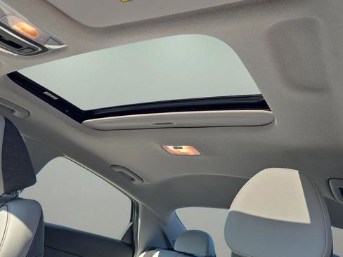 New 2026 Hyundai Elantra Limited FWD image 15