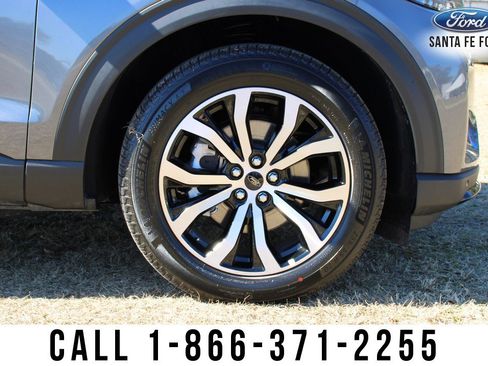 Used 2025 Ford Explorer ST-Line w/ Premium Package RWD image 10