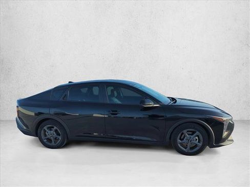 Used 2025 Kia K4 FWD image 4