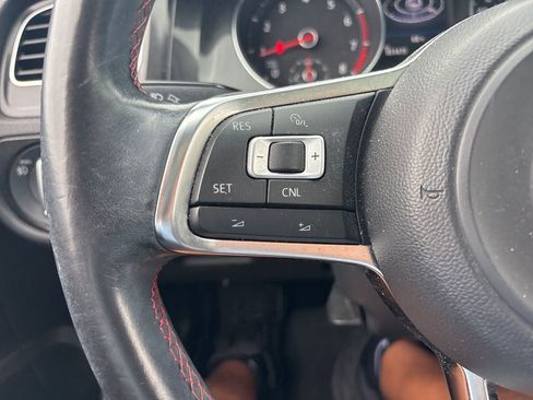Used 2015 Volkswagen GTI Autobahn image 21