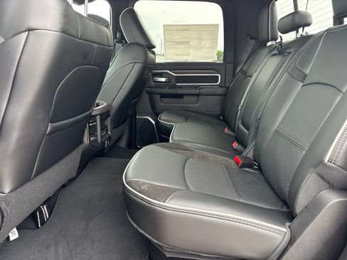 New 2026 RAM 2500 Laramie w/ Night Edition AWD/4WD image 16