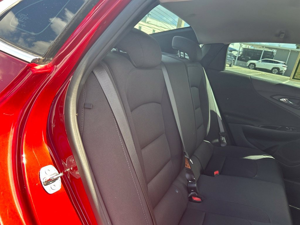 Used 2021 Chevrolet Malibu RS FWD image 25
