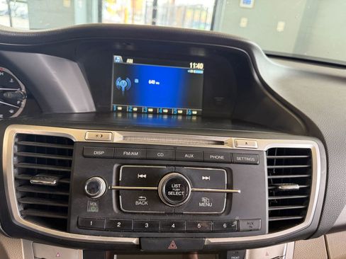 Used 2013 Honda Accord LX image 15