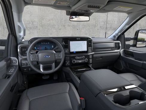 New 2026 Ford F250 Lariat w/ Black Appearance Package image 9