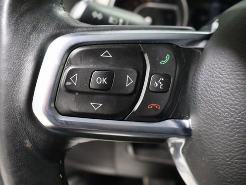 Certified 2018 Jeep Wrangler Unlimited Sahara w/ Cold Weather Group image 36