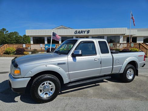 Used 2011 Ford Ranger Sport RWD image 2