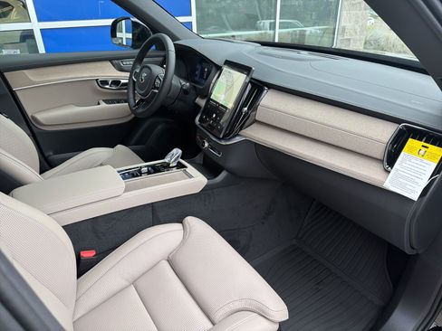New 2026 Volvo XC90 T8 Ultra w/ Protection Package AWD/4WD image 27