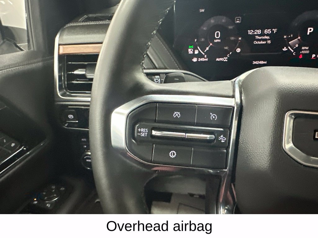 Used 2025 GMC Yukon XL Denali AWD/4WD image 40