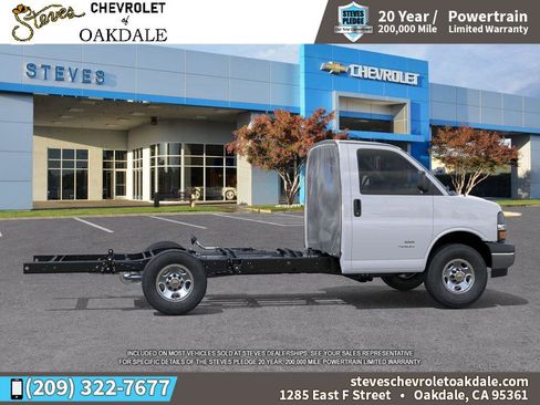 New 2025 Chevrolet Express 3500 w/ Power Convenience Package RWD image 5