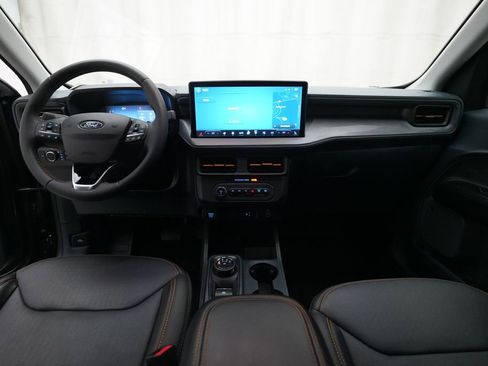 Used 2025 Ford Maverick Tremor image 5