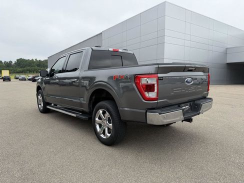 Used 2022 Ford F150 Lariat w/ Max Trailer Tow Package AWD/4WD image 4