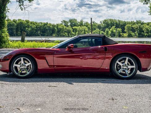 Used 2008 Chevrolet Corvette Convertible w/ Preferred Equipment Group RWD image 15