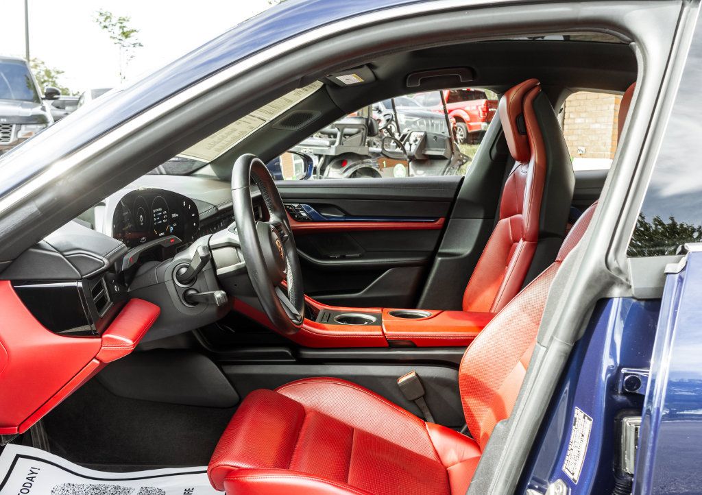 Used 2020 Porsche Taycan 4S AWD/4WD image 24