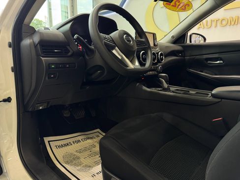 Used 2022 Nissan Sentra S FWD image 9