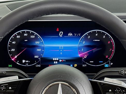 New 2026 Mercedes-Benz GLS 450 4MATIC image 19