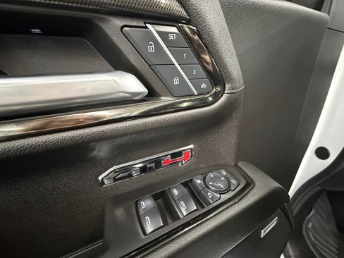 Used 2024 GMC Sierra 1500 AT4 w/ Technology Package AWD/4WD image 28
