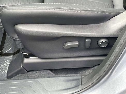 New 2026 Subaru Ascent Limited AWD/4WD image 21