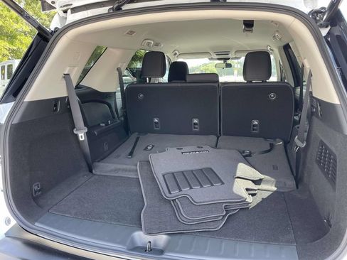 New 2026 Nissan Pathfinder SV FWD image 8