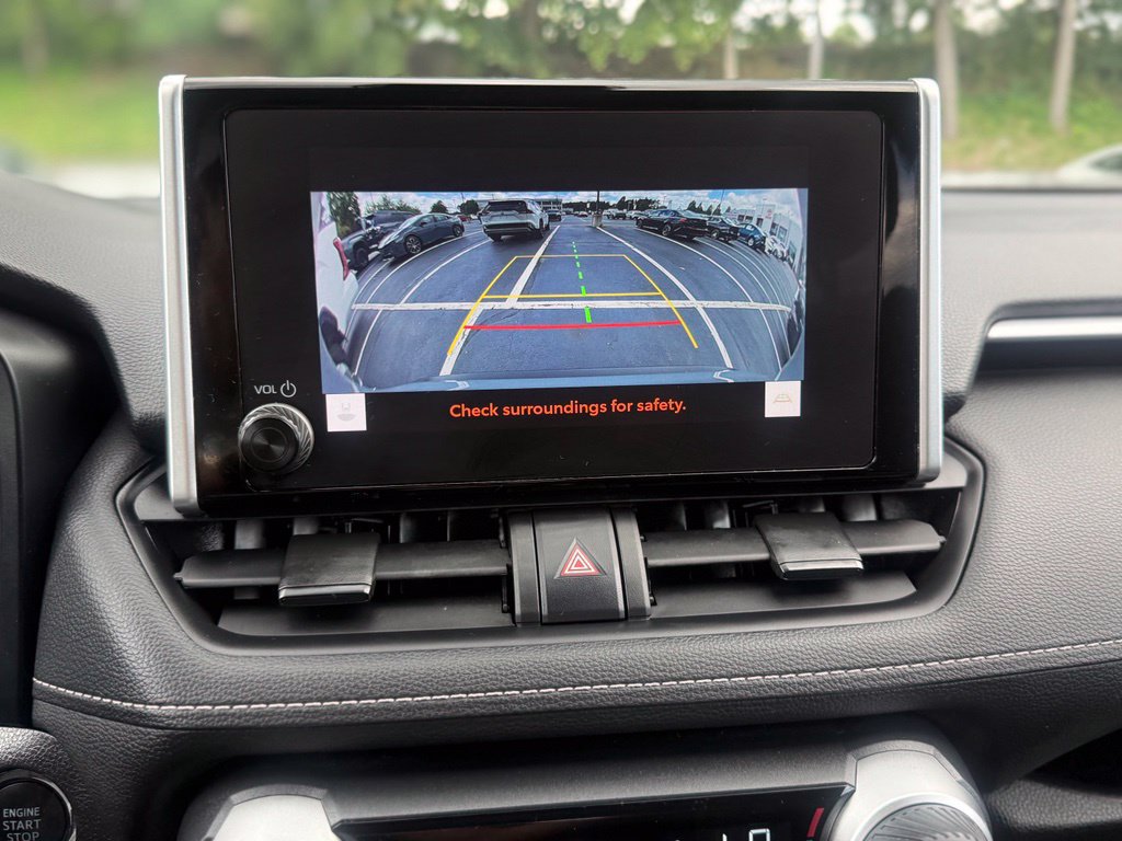 Certified 2025 Toyota RAV4 XLE AWD/4WD image 25
