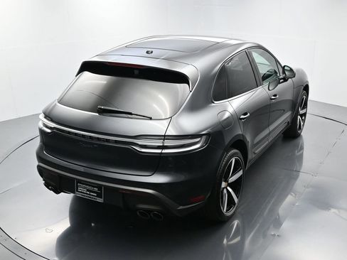 Certified 2024 Porsche Macan Turbo image 38