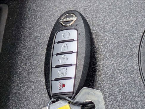 Used 2025 Nissan Altima 2.5 SV image 29