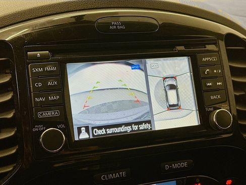 Used 2017 Nissan Juke SV w/ Technology Package AWD/4WD image 23