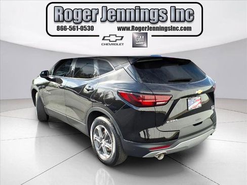 Used 2024 Chevrolet Blazer LT w/ Convenience Package image 3