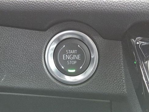 New 2026 Chevrolet Traverse LT w/ Driver Confidence Package image 14